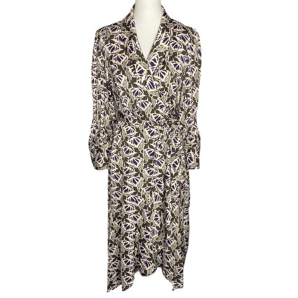 Banana Republic Satin Wrap Maxi Dress Gray Purple Floral Medium Petite Boho - Picture 1 of 15